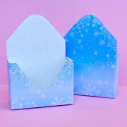 Декоративный конверт-кашпо "Снежинки"