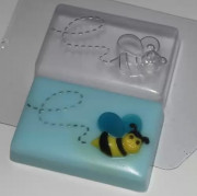 Пластиковая форма "Пчелка"