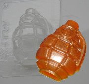 Пластиковая форма для мыла Граната